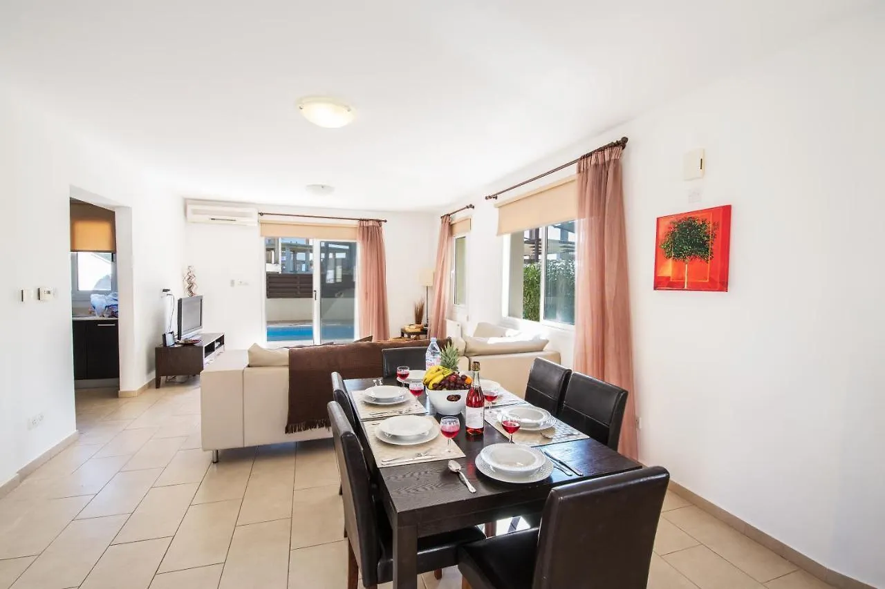 Nancy Villas Protaras